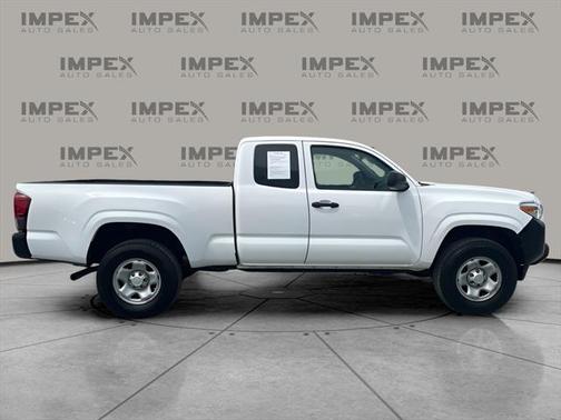 2020 Toyota Tacoma SR