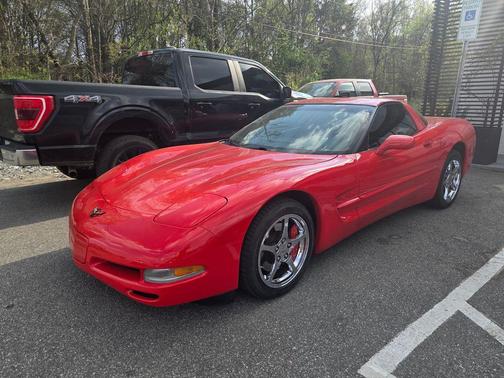 Torch Red 1998 Chevrolet Corvette Base