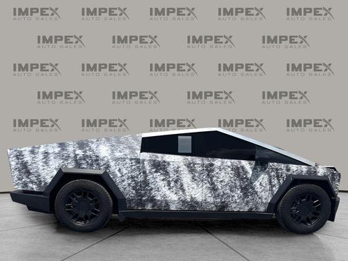 Stainless Steel 2024 Tesla Cybertruck Cyberbeast