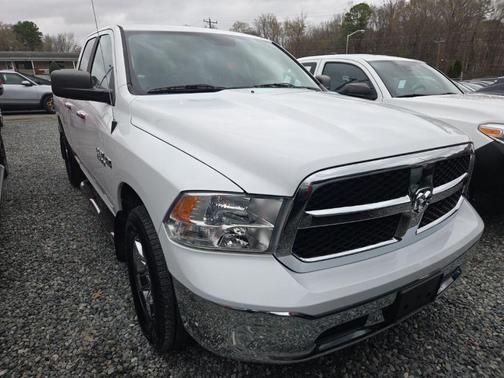 2017 RAM 1500 SLT