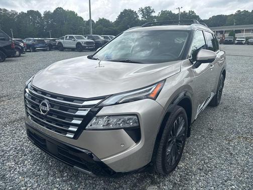 Champagne Silver Metallic 2025 Nissan Rogue Platinum