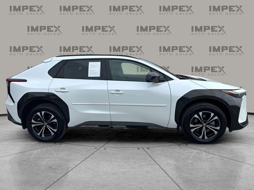 2024 Toyota bZ4X XLE