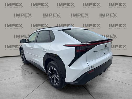 2024 Toyota bZ4X XLE