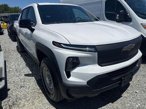 Summit White 2024 Chevrolet Silverado EV Work Truck