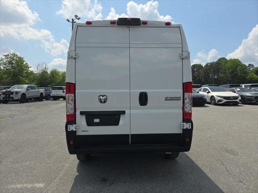 2025 RAM ProMaster 2500 Tradesman