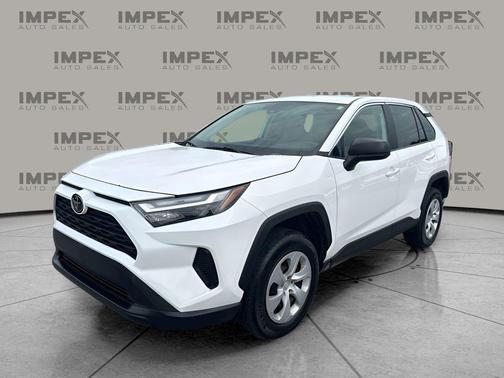 2024 Toyota RAV4 LE