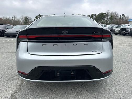 2024 Toyota Prius XLE