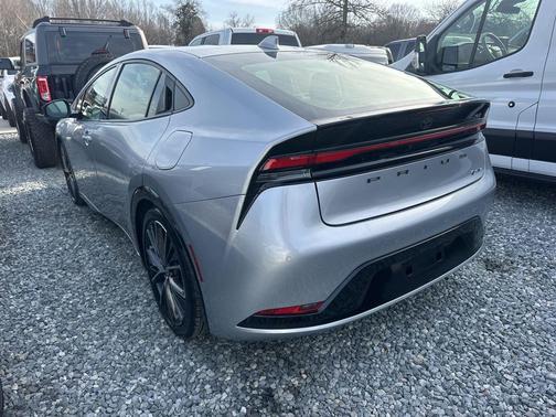 2024 Toyota Prius XLE