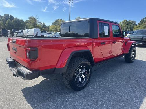2021 Jeep Gladiator Sport S