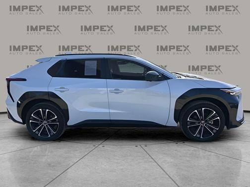 2024 Toyota bZ4X Limited