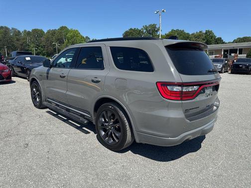 Destroyer Gray Clearcoat 2024 Dodge Durango R/T Plus RWD