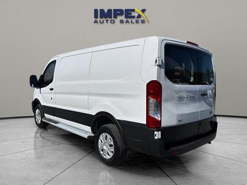 2023 Ford Transit-250 Base