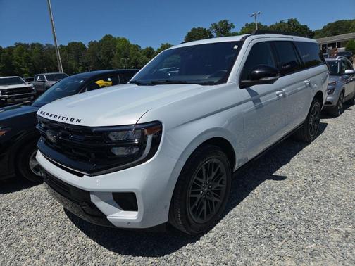 SPACE SILVER METALLIC 2025 Ford Expedition Max Platinum