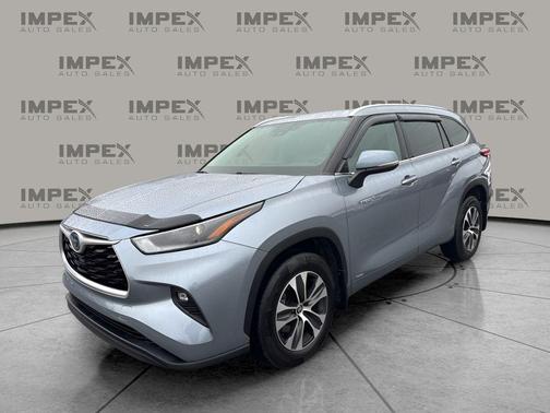 2021 Toyota Highlander Hybrid XLE