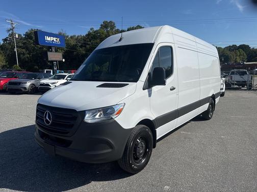 2025 Mercedes-Benz Sprinter 2500 High Roof
