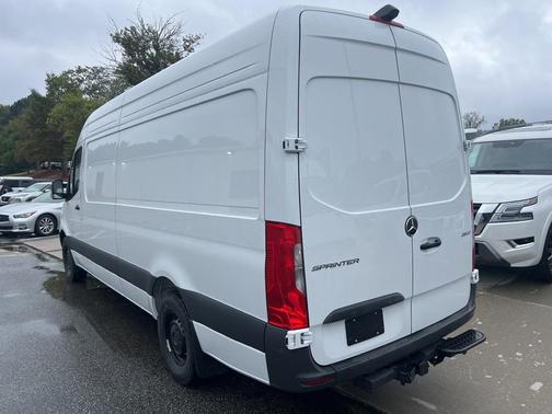 2025 Mercedes-Benz Sprinter 2500 High Roof