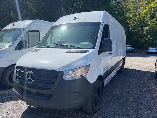 2025 Mercedes-Benz Sprinter 2500 High Roof
