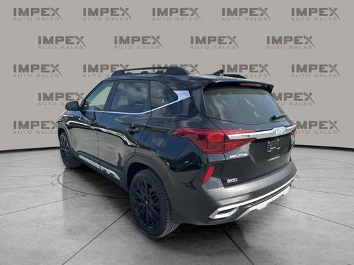 Cherry Black 2022 Kia Seltos Nightfall Edition