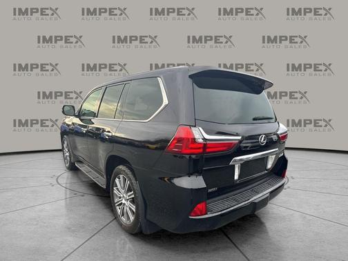 2016 Lexus LX 570 Base