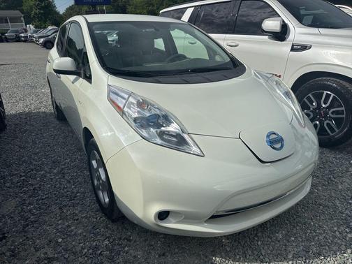 Glacier Pearl 2012 Nissan Leaf SV