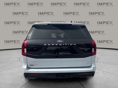 2025 Ford Expedition Max Active 4x2