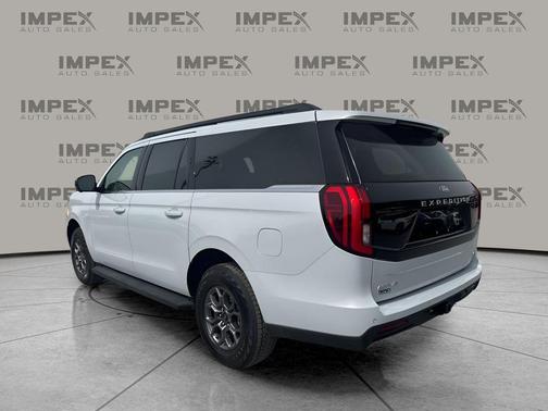 2025 Ford Expedition Max Active 4x2