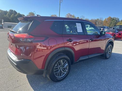 2021 Nissan Rogue S