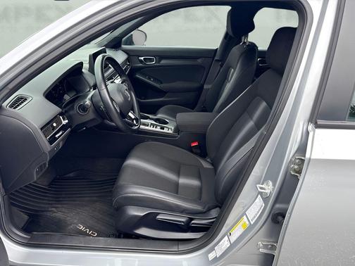 Solar Silver Metallic 2025 Honda Civic Sport