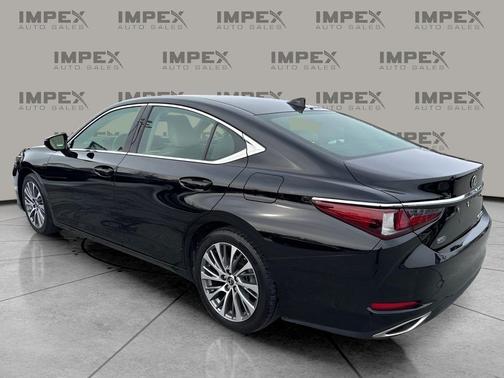 2020 Lexus ES 350 Base