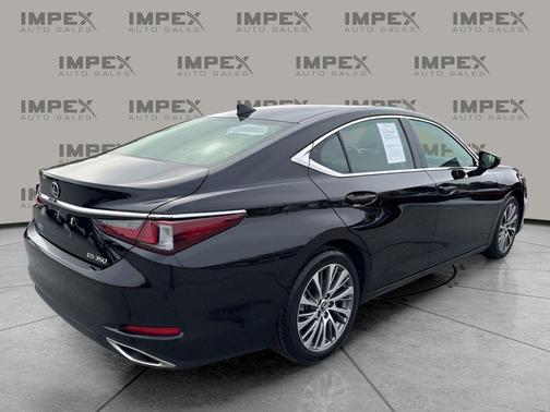 2020 Lexus ES 350 Base