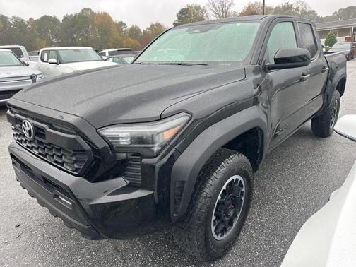 2024 Toyota Tacoma TRD Off Road