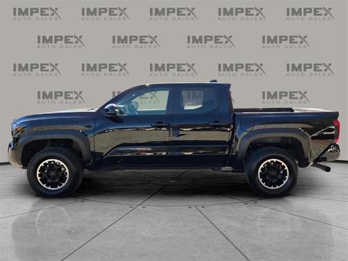 2024 Toyota Tacoma TRD Off Road