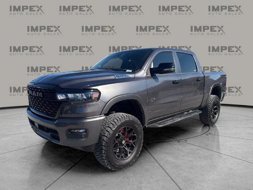 Granite Crystal Metallic Clearcoat 2025 RAM 1500 Big Horn/Lone Star
