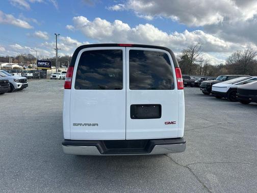 2025 GMC Savana 3500 RWD 3500 Extended Wheelbase LT