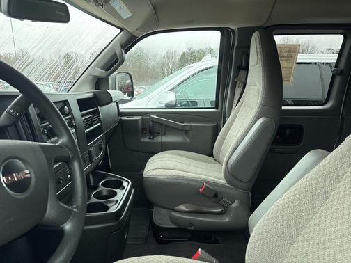 2025 GMC Savana 3500 RWD 3500 Extended Wheelbase LT