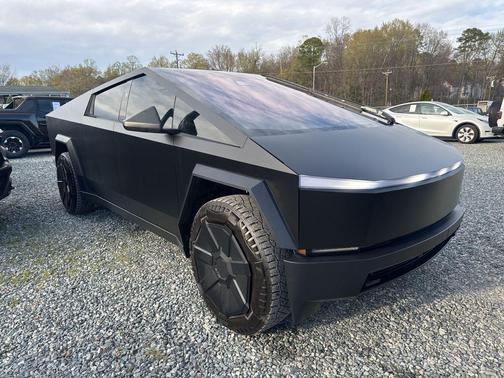 Ultra-Hard Stainless Steel 2025 Tesla Cybertruck Cyberbeast