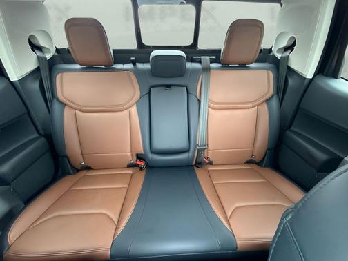 Alto Blue Metallic Tinted Clearcoat 2023 Ford Maverick Lariat