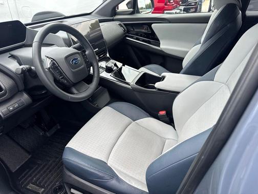 Harbor Mist Gray Pearl 2-Tone 2023 Subaru Solterra Touring