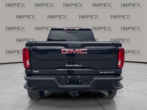 2022 GMC Sierra 2500 Denali