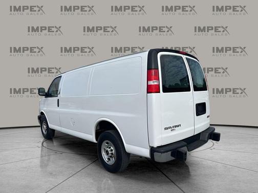 2023 GMC Savana 2500 Work Van