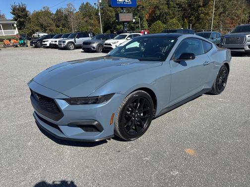 2025 Ford Mustang EcoBoost