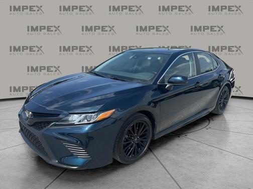 2019 Toyota Camry SE