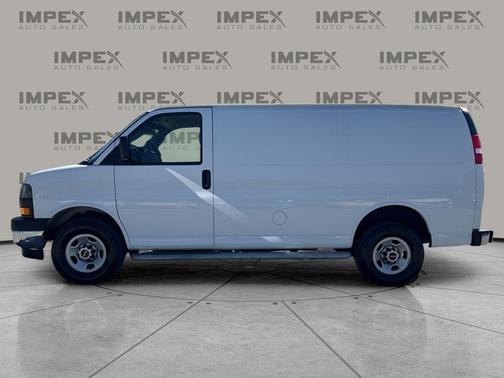 2023 GMC Savana 2500 Work Van