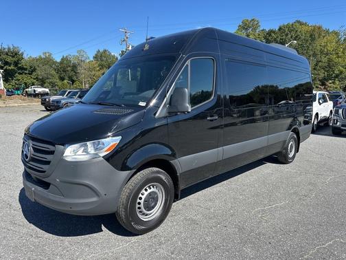 2025 Mercedes-Benz Sprinter 2500 High Roof
