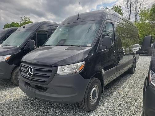 2025 Mercedes-Benz Sprinter 2500 High Roof