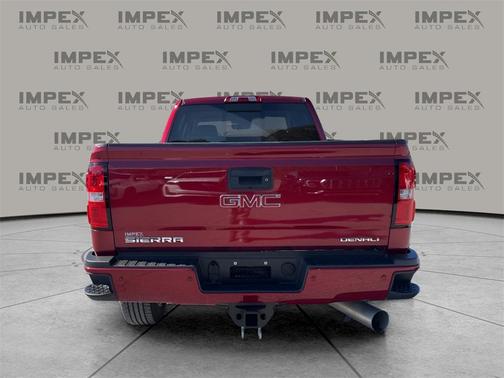 2018 GMC Sierra 2500 Denali
