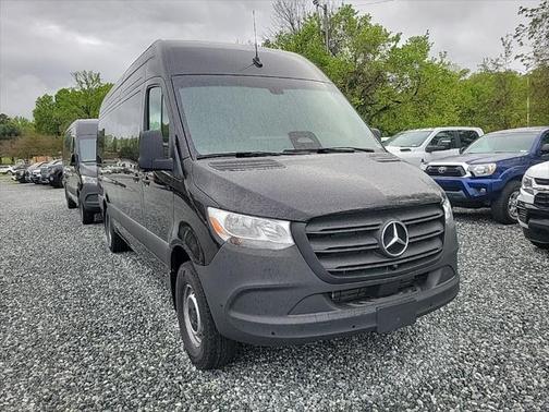 2025 Mercedes-Benz Sprinter 2500 High Roof