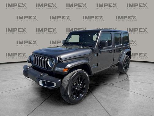 Granite Crystal Metallic Clearcoat 2025 Jeep Wrangler 4xe Sahara