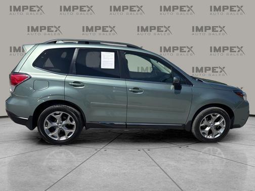 Jasmine Green Metallic 2017 Subaru Forester 2.5i Touring