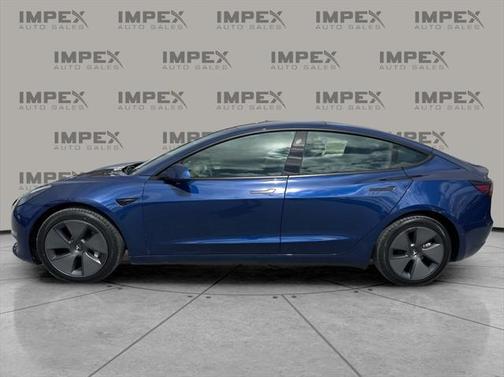 2022 Tesla Model 3 Standard Range